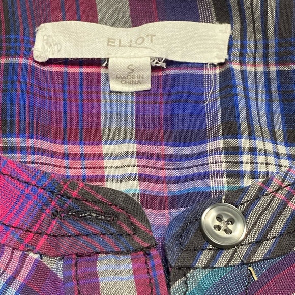 Eliot Lightweight Plaid Button Down Top Size Small - Picture 6 of 8
